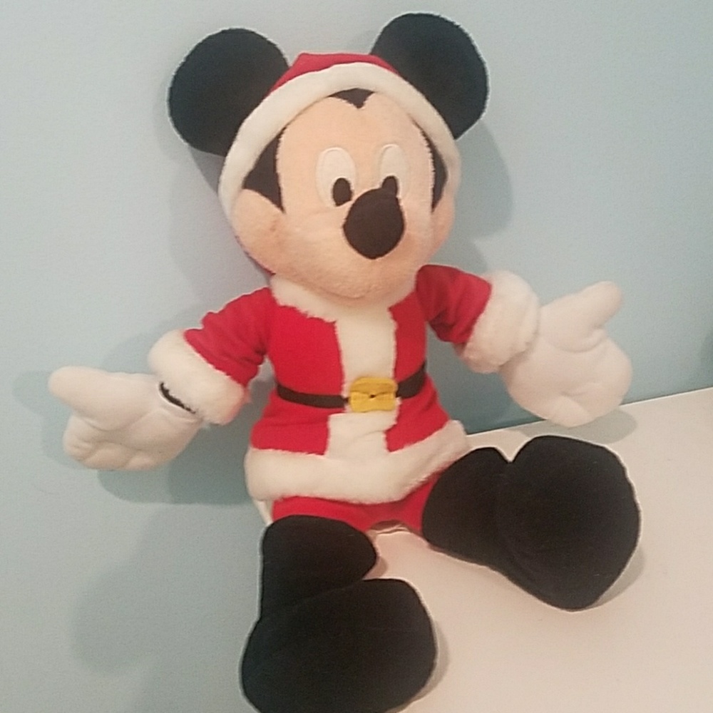 Mickey Santa
